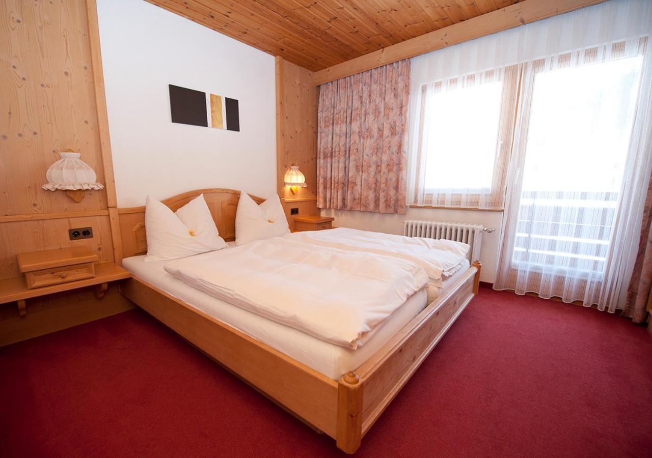 Hotel Garni Bergsonne Samnaun Ngoại thất bức ảnh
