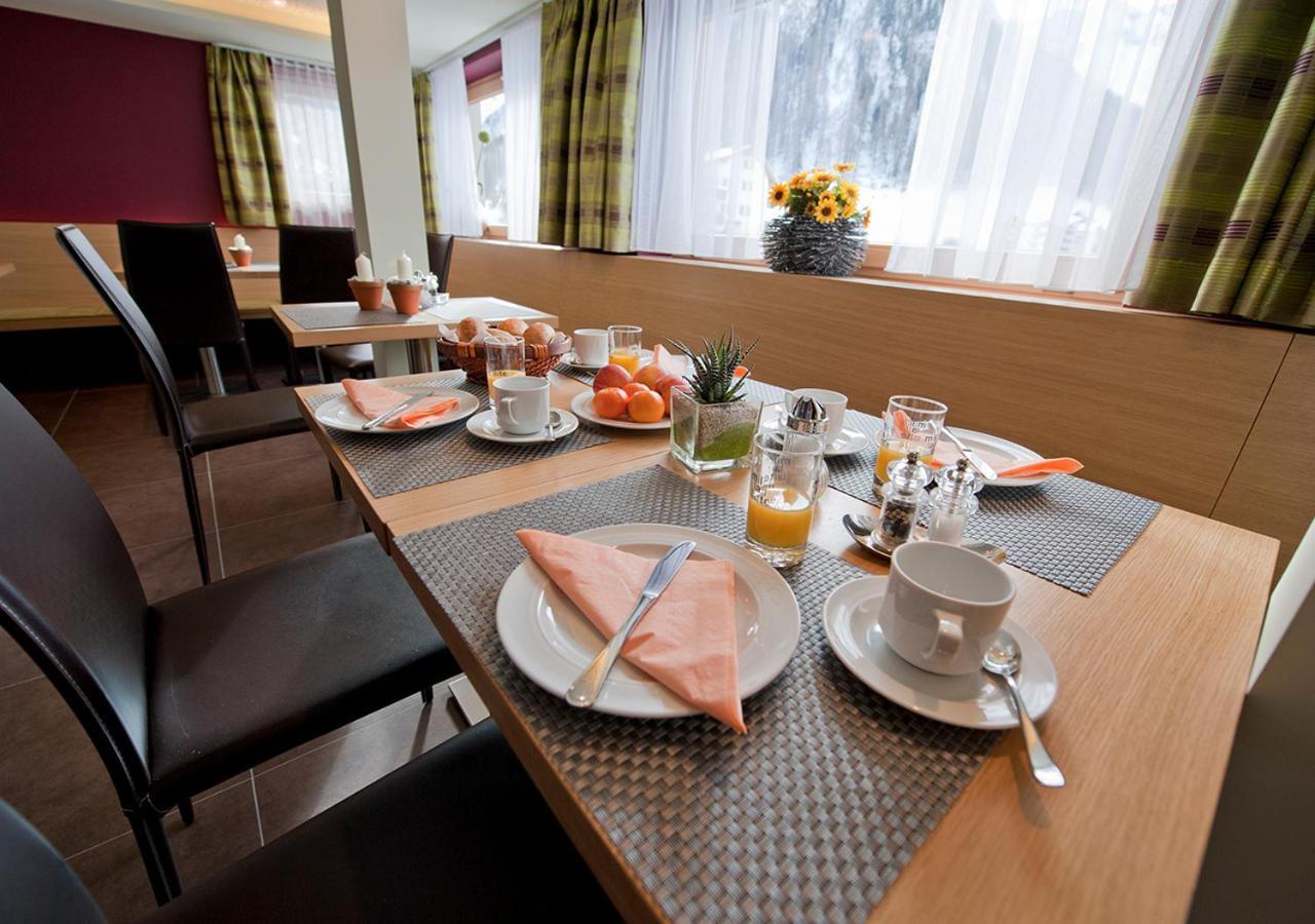 Hotel Garni Bergsonne Samnaun Ngoại thất bức ảnh