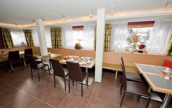 Hotel Garni Bergsonne Samnaun Ngoại thất bức ảnh